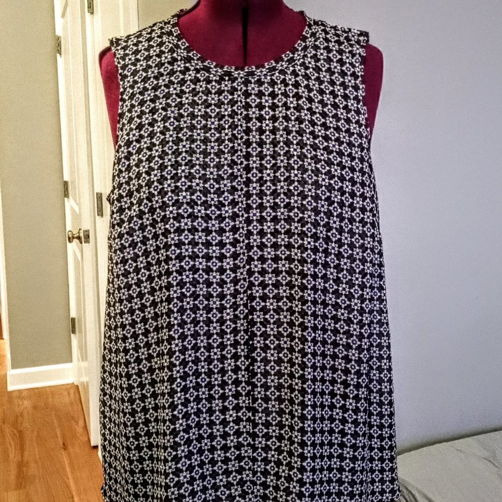 Roz & Ali Black Blue White Stretch Overlay Top